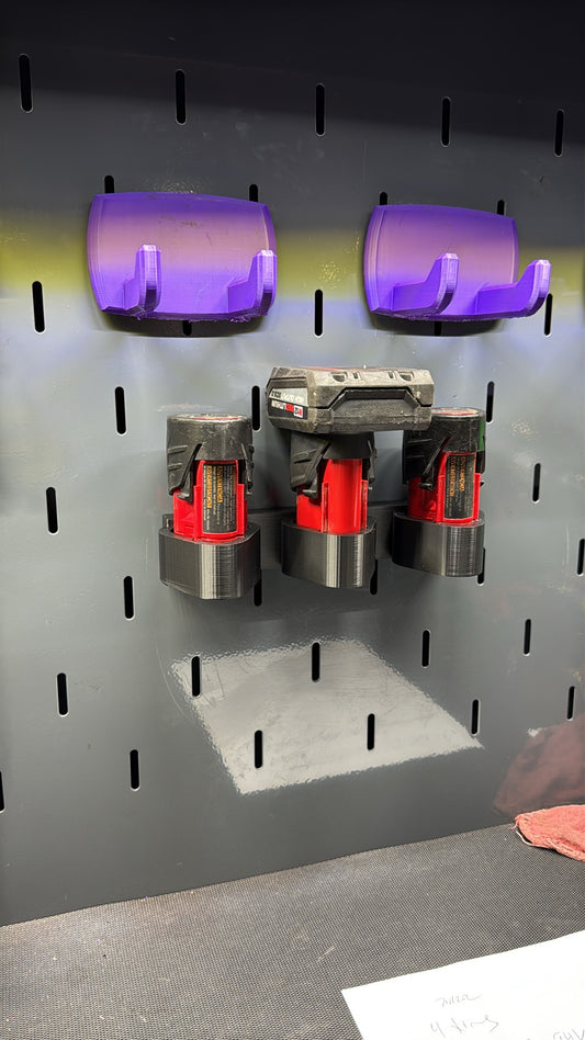 Milwaukee m12 Battery Holder for Hutches